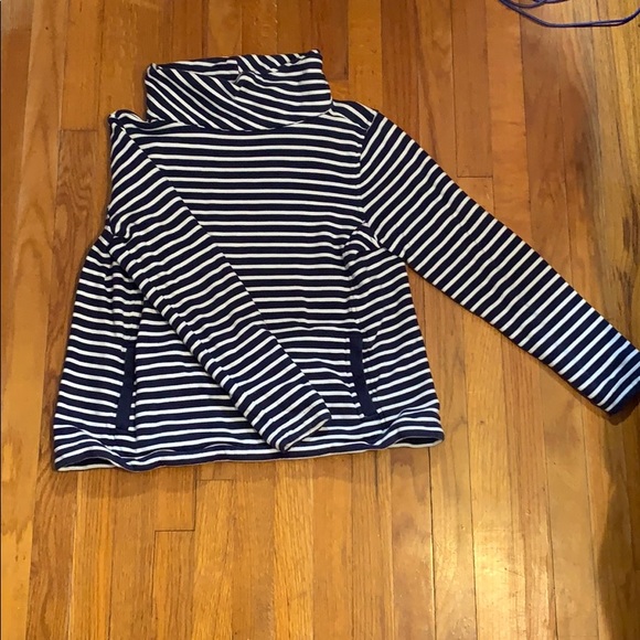 Vineyard vines, sweater - Picture 2 of 3